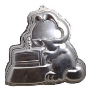 Wilton VINTAGE 1981 GARFIELD Cake Pan Baking Mold Happy Birthday Cat 2105-2447